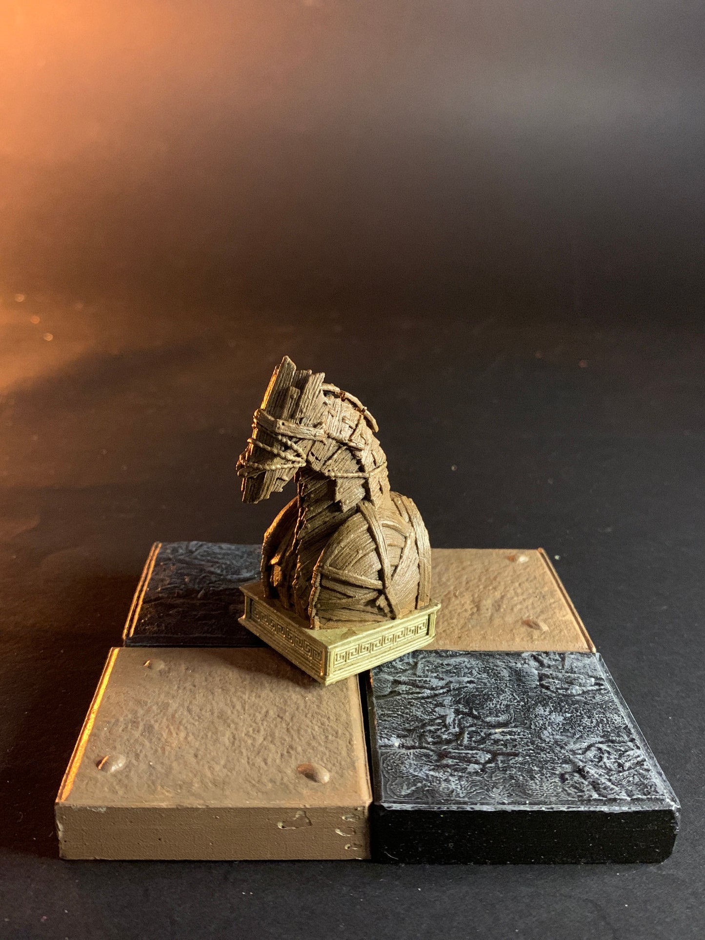 Ancient Greek Chess Set - Gray