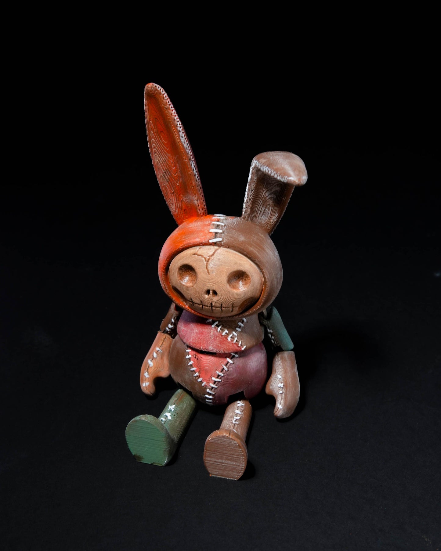 Darko - Articulated Creepy Bunny (Gray)